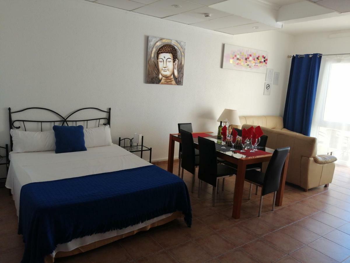 Aparthotel Carrio Sol - Monty'S Calp Oda fotoğraf