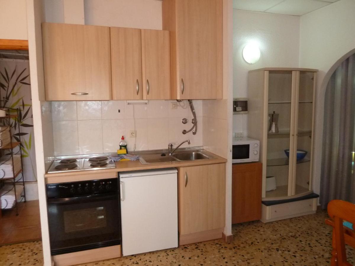 Aparthotel Carrio Sol - Monty'S Calp Oda fotoğraf